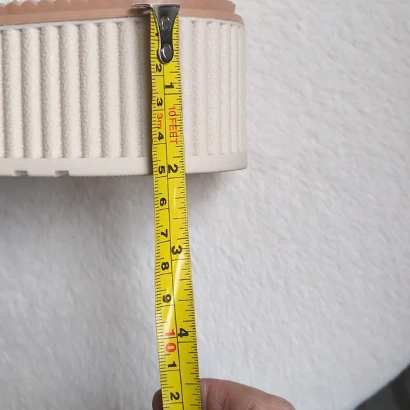 8 1/2 Dolce Vita Platform shoes - Picture 2 of 5